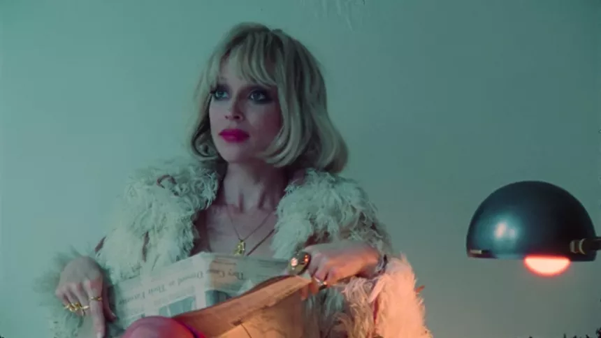 St. Vincent udsender ny teaser fra kommende album 