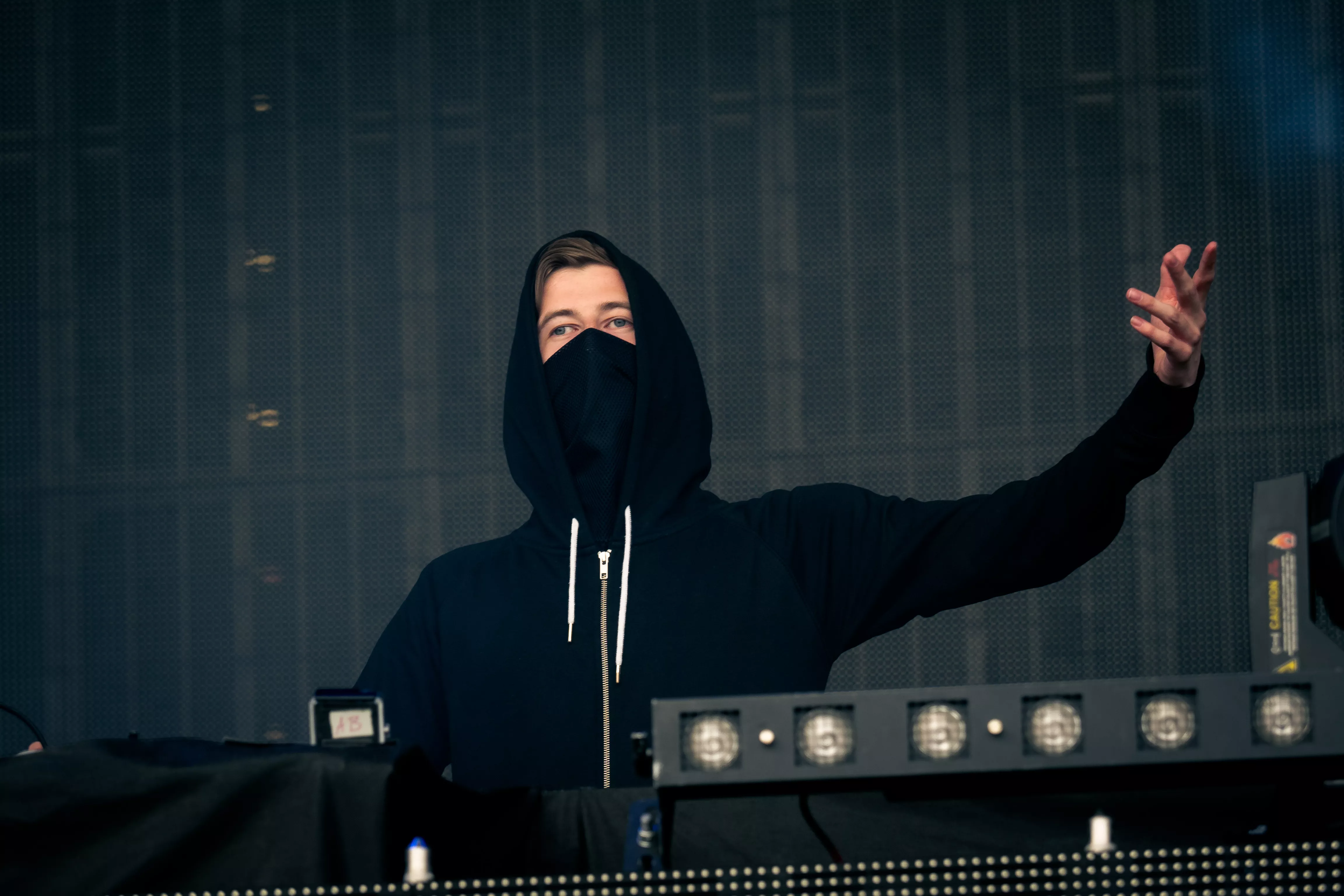 Trekker seg fra Nobelkonserten