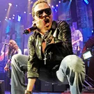 Guns N’ Roses gennemfører koncerter!