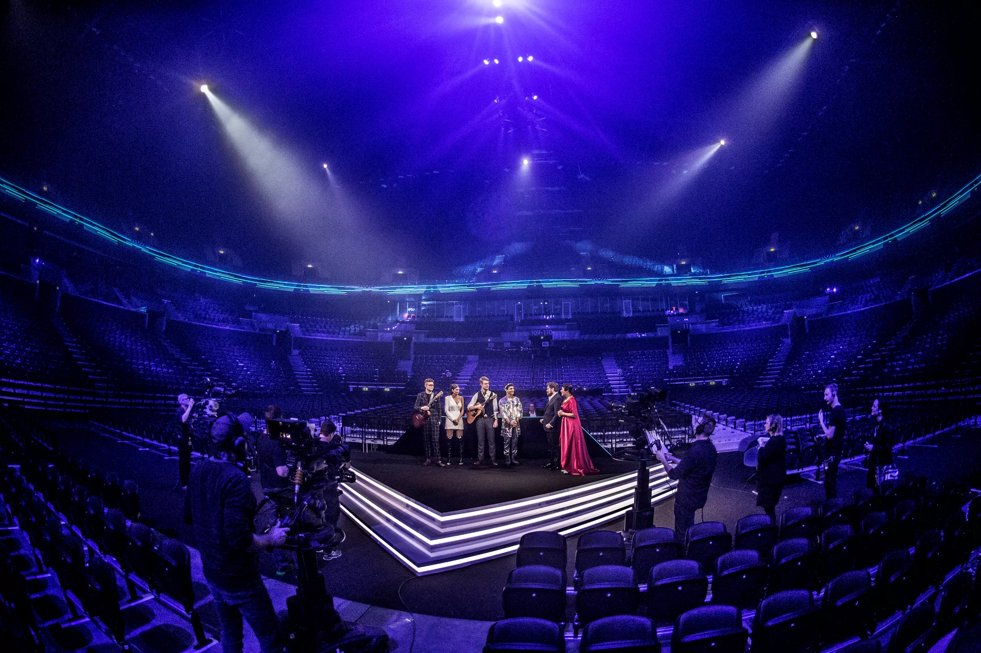 KOMMENTAR: Vær skuffet og vær ærgerlig, men respektér myndighedernes anbefalinger