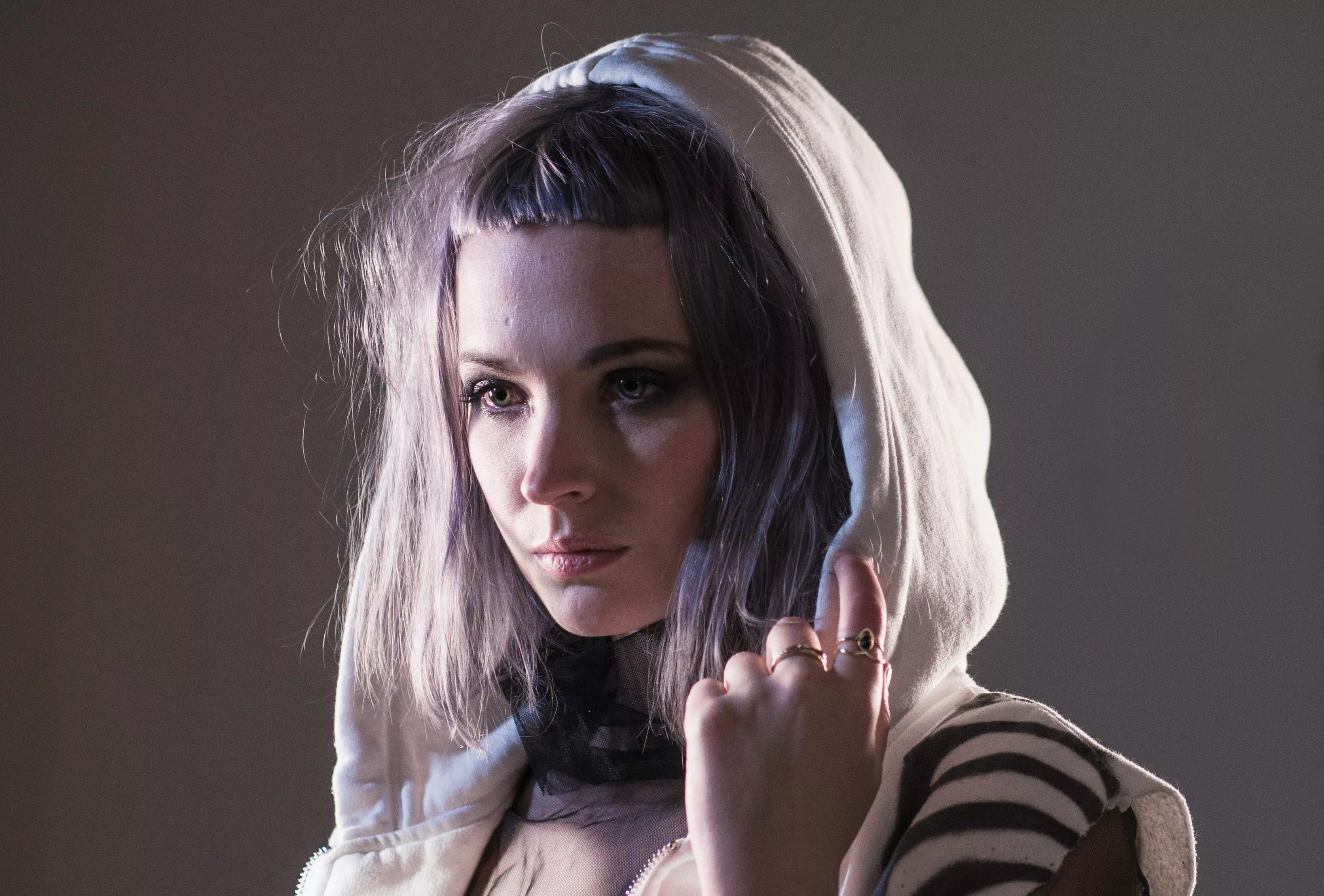 LÅTPREMIÄR: RABBII – Majestic