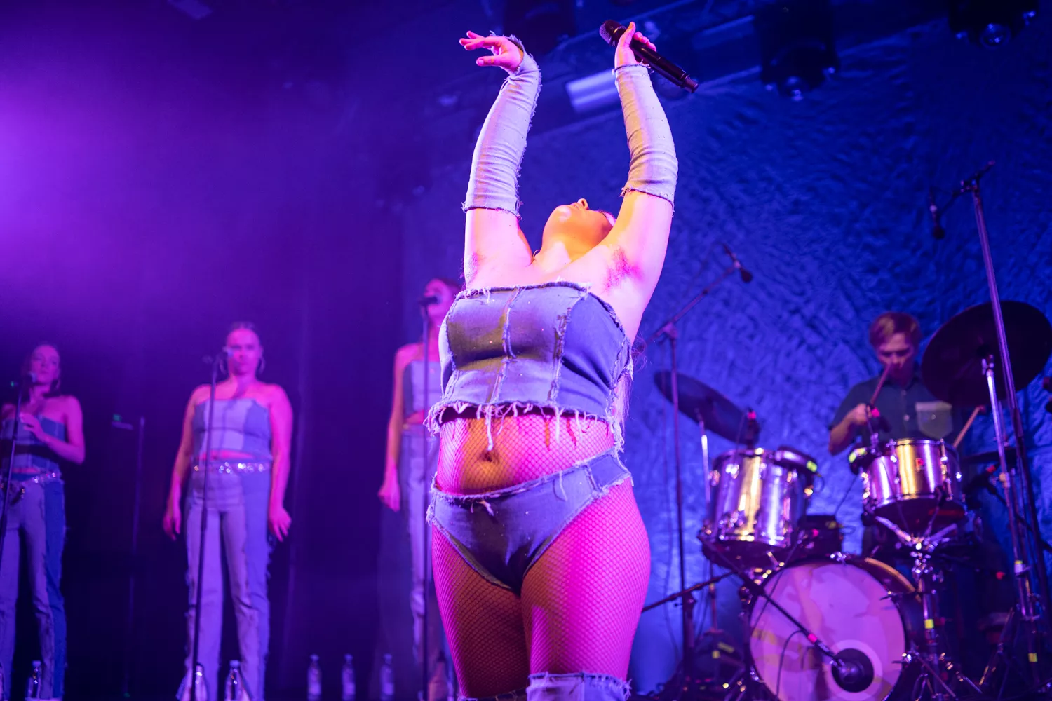 KOMMENTAR: "Hun skal fandeme ikke komme her og have det godt med sig selv"