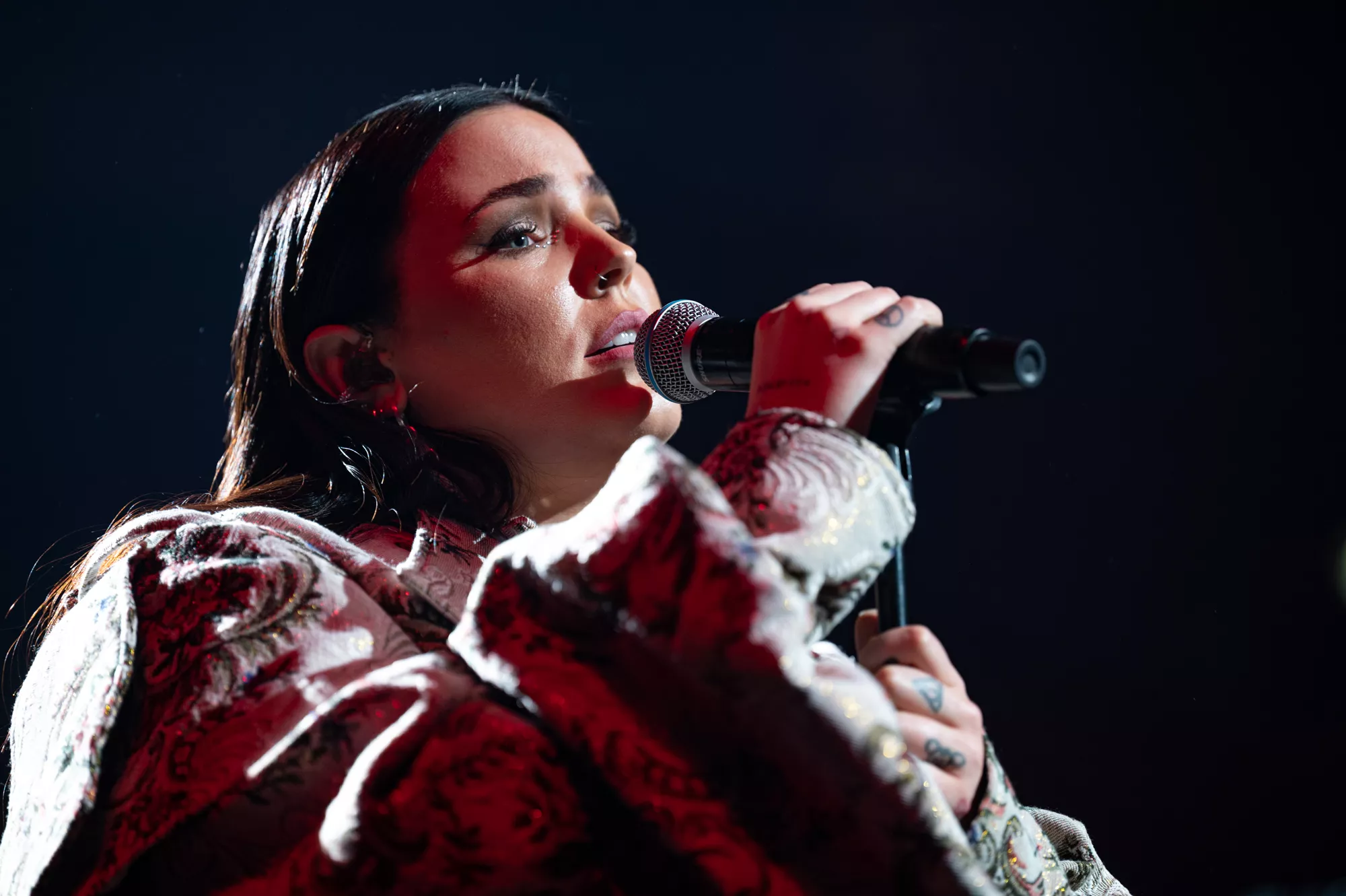 Miriam Bryant släpper ny singel – turné flyttas fram 