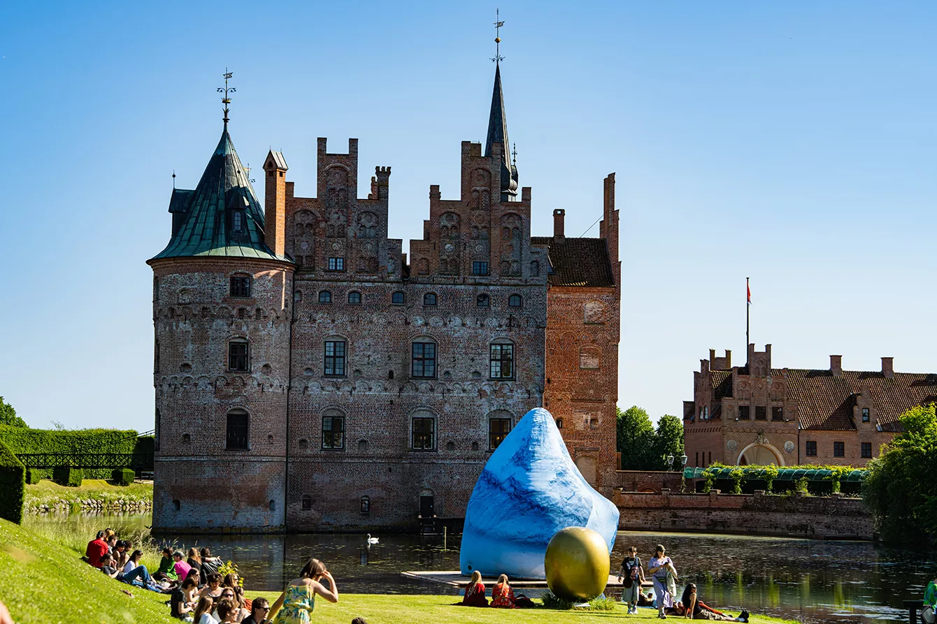 Fotografer: René Dyhr (foto 1), Christian Solgaard (2-3), Marianne Villadsen (4-9), Maria Sattrup (10-20), (Martin Reich 21-25), Mathias Engmark (26-27), René Dyhr (28-31), Viktor Willemoes (32-36)