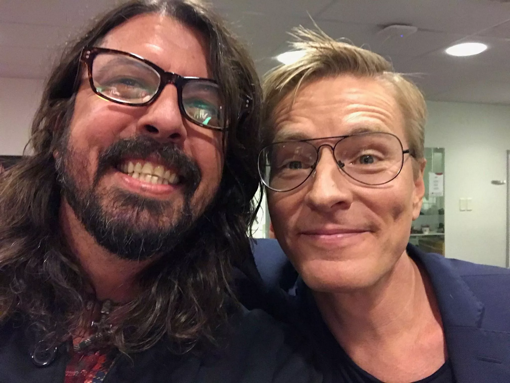 Här återförenas Dave Grohl med sin svenska hjälte