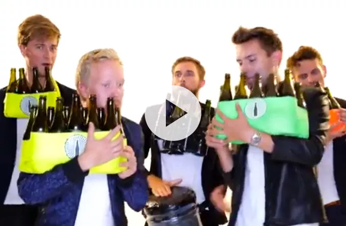 Se One Direction og Jackson spillet på flasker
