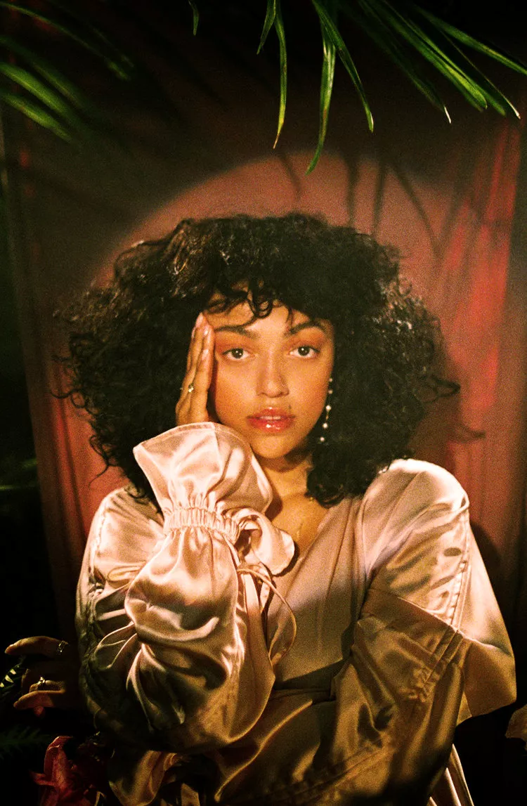 ANMELDELSE: Selvsikker og kompromisløs debut fra popprinsesse