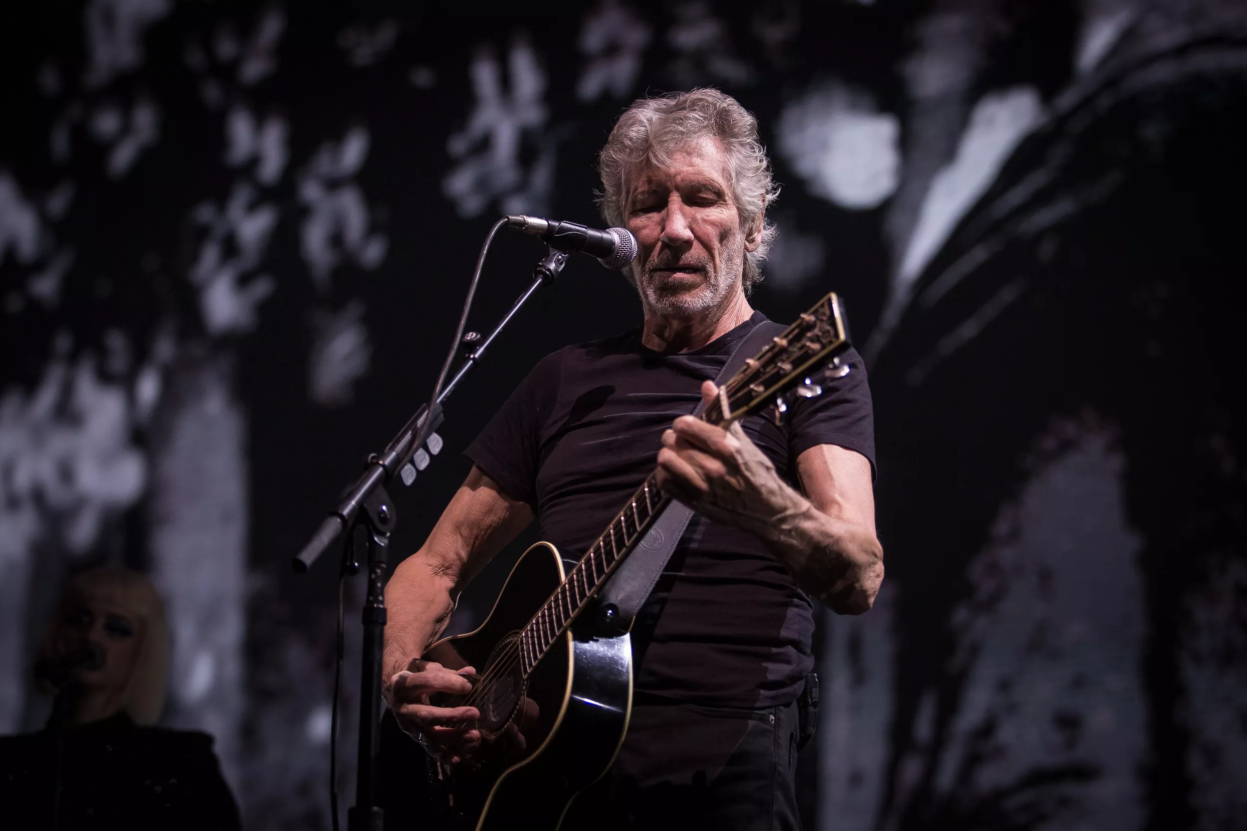 Pink Floyd-legendaren hyllas efter räddningsaktion 