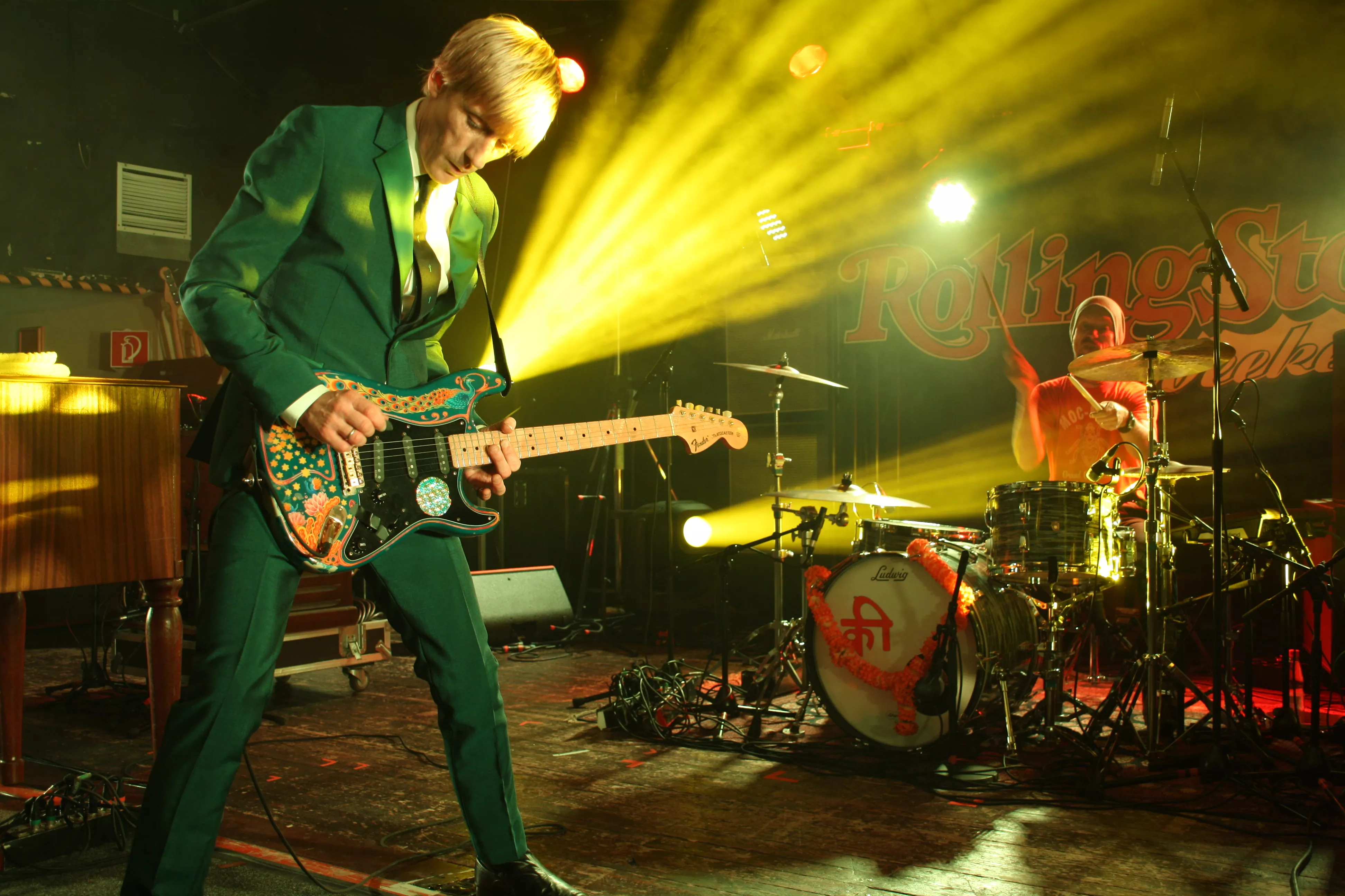 Acintya bheda bheda Tattva