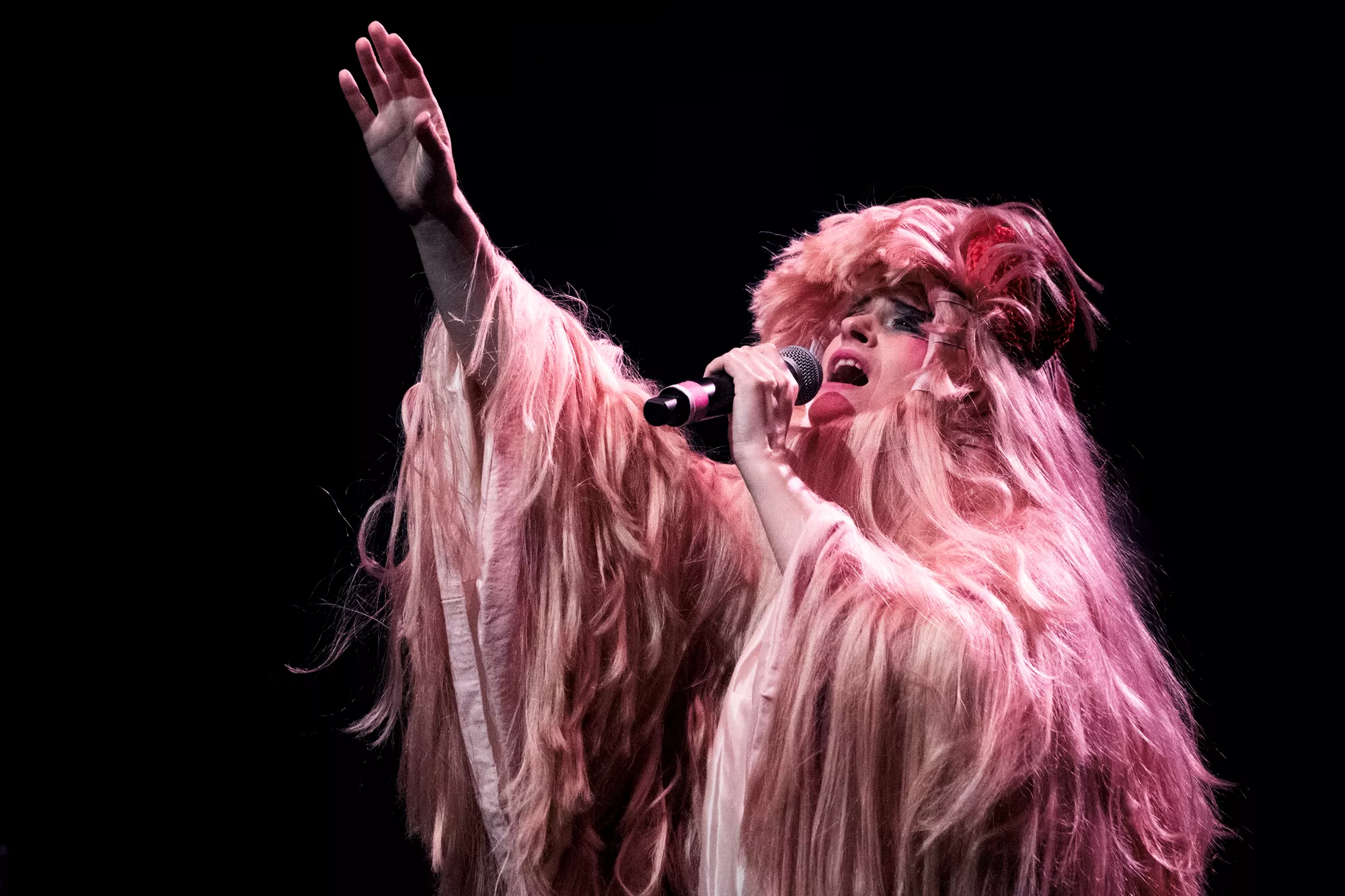 Performancestjernen kørte den ind med penis og vagina