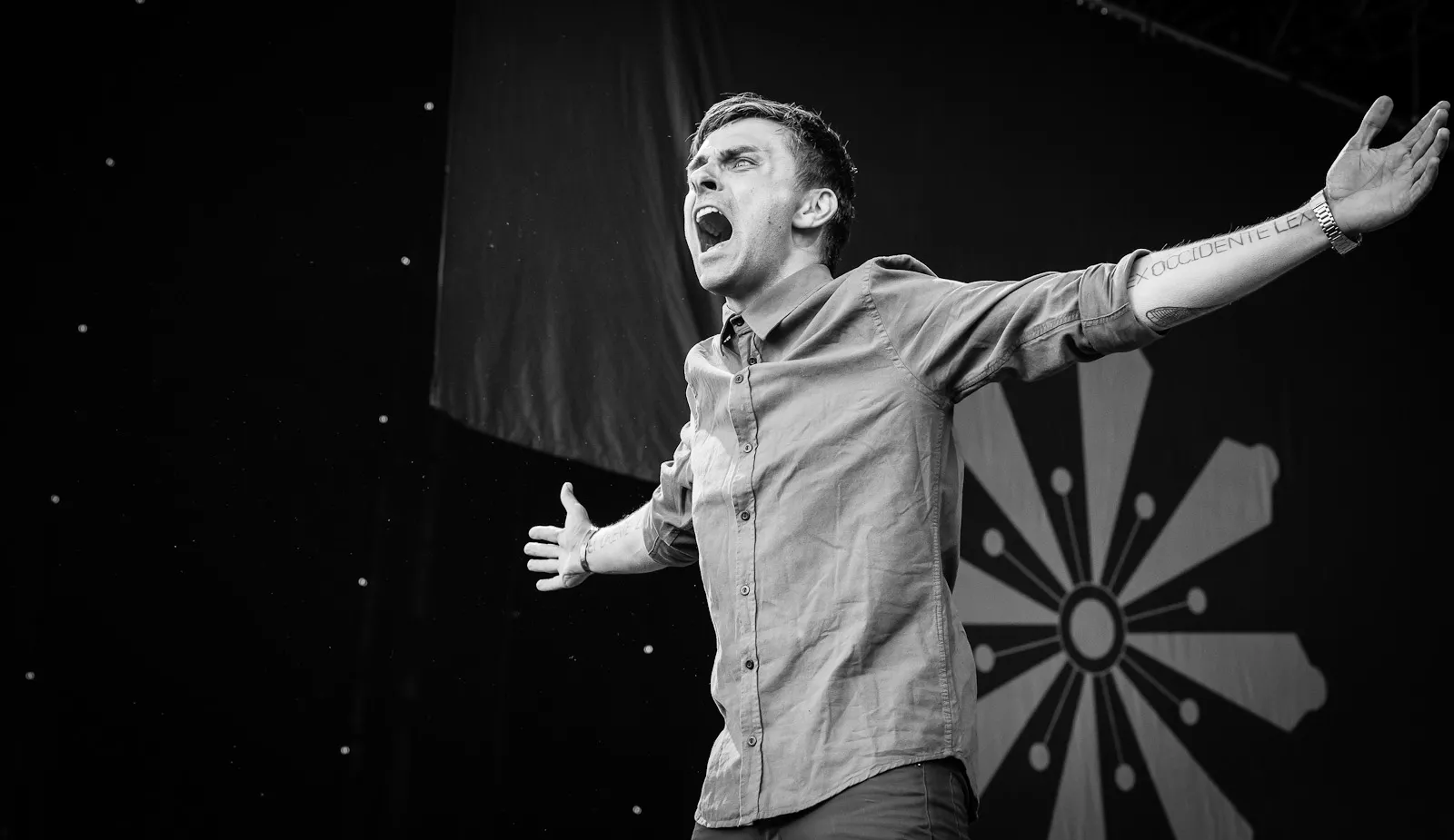 Nephew rydder bordet