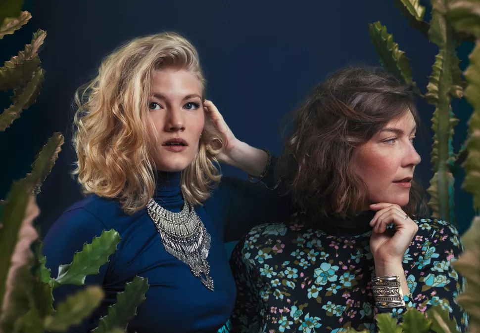 Good Harvest om sina 5 favoritomslag – "Doppades för hand i kaffe"