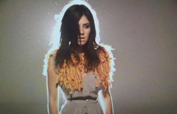 Marina And The Diamonds til Vega