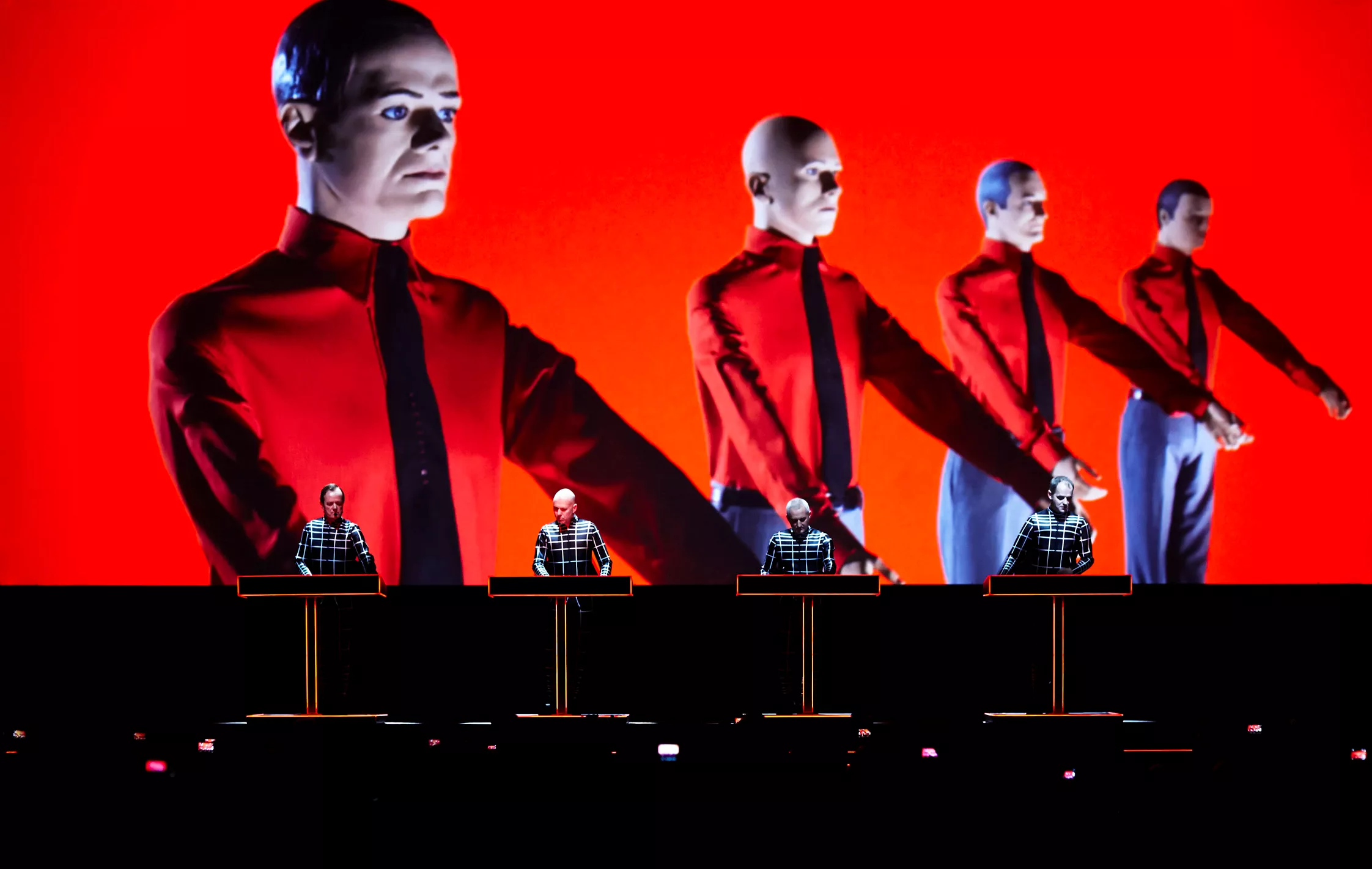 Kraftwerk topper plakaten til Pstereo