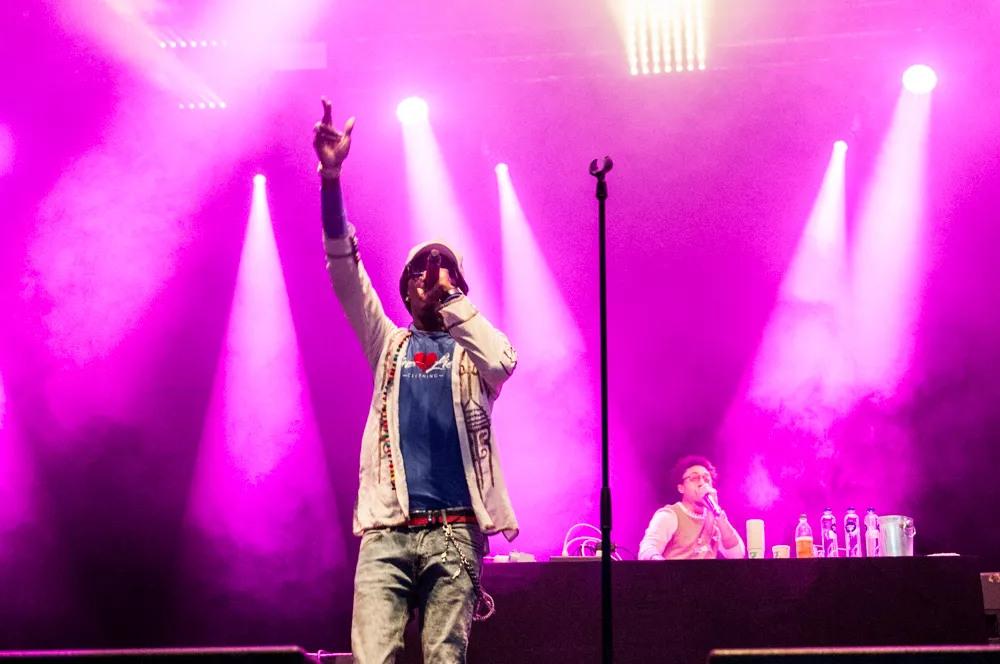 Sikta mot stjärnorna – kraschlanda i teknikstrul