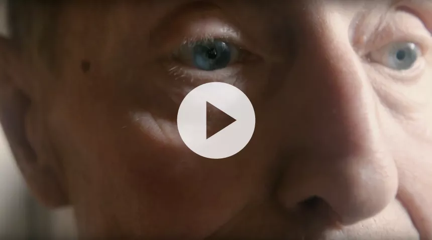 Se videoen til Darling Don't Dances singleforløber "Pediophobia"