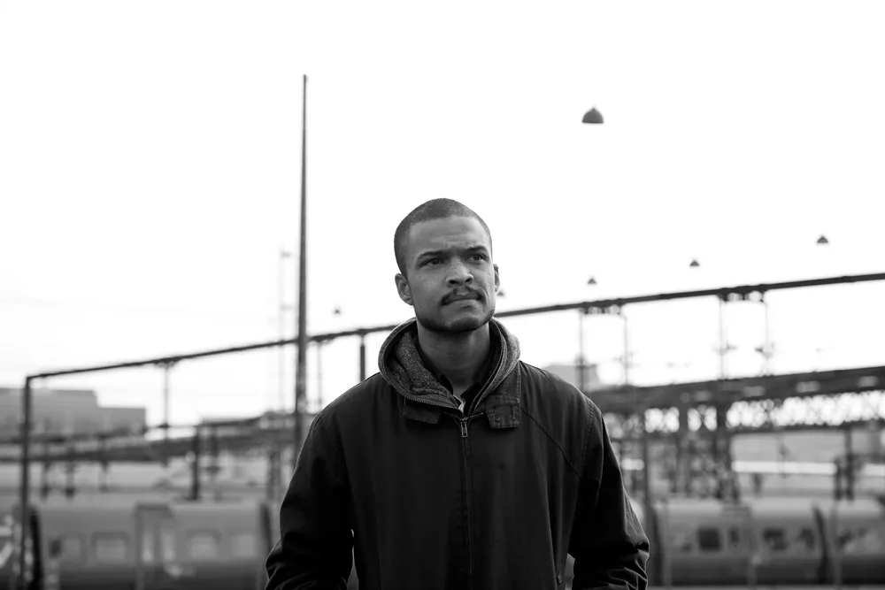 Shaka Loveless: Musik om illusioner