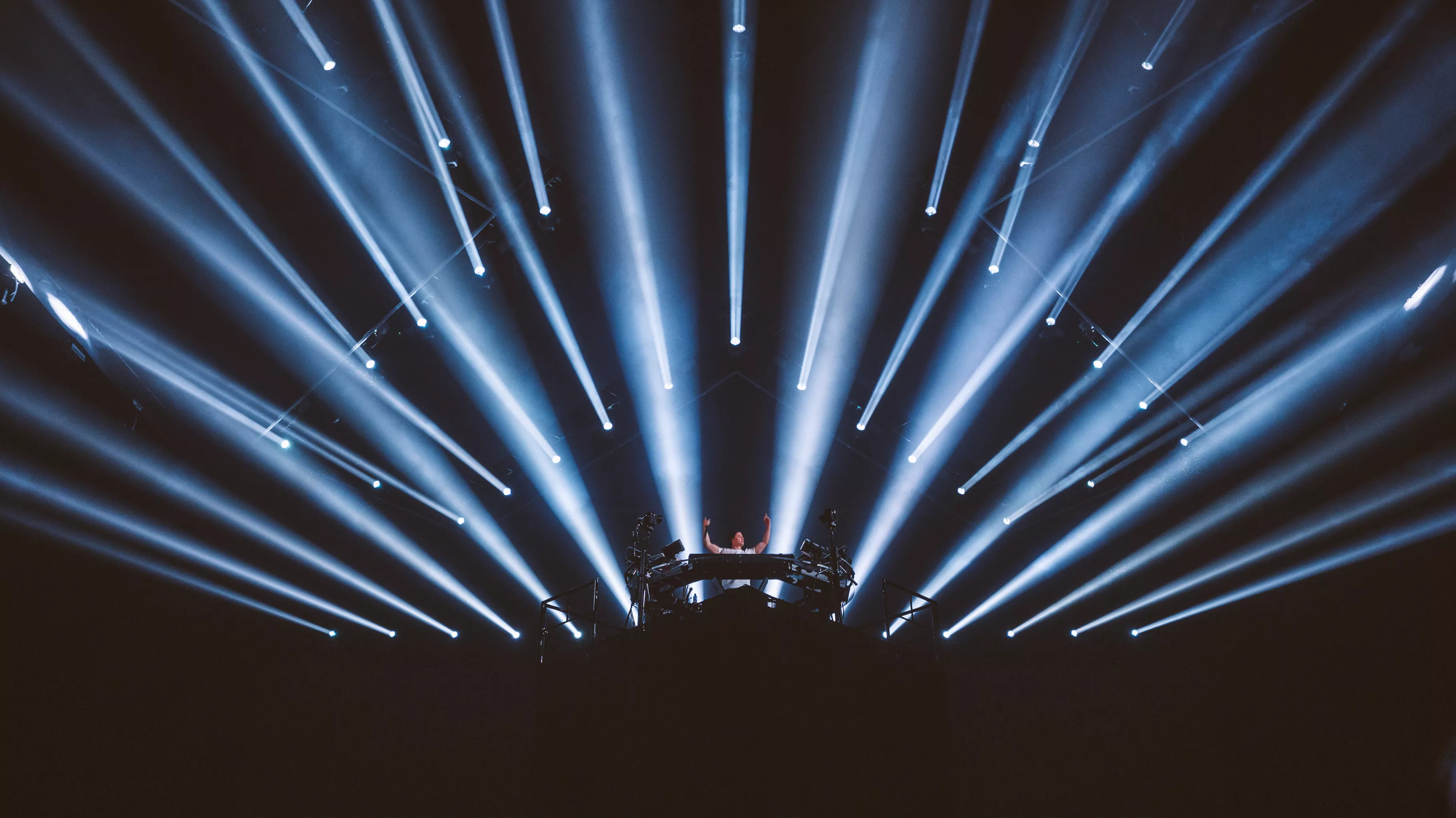 Hvor mange negative musikkanmeldelser rettferdiggjør en politianmeldelse?