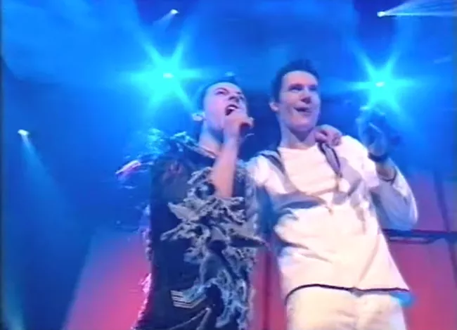 När Håkan Hellström, The Ark och Magnus Uggla höll i ett medley