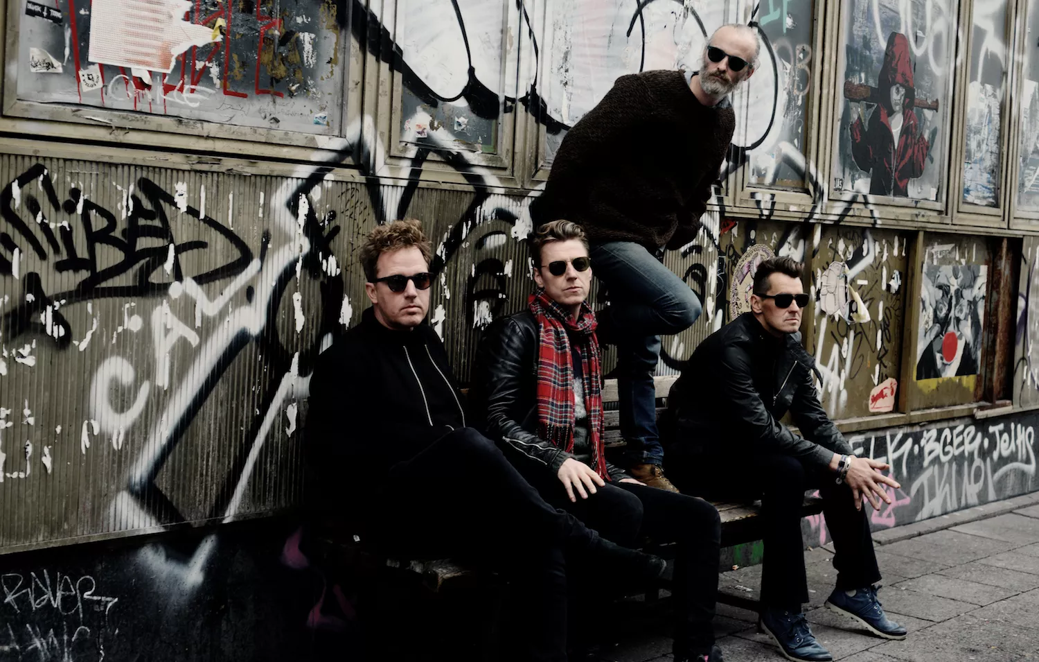 Videopremiere: Travis - 3 Miles High