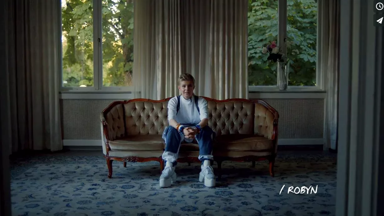 Hör Robyn i svensk poddradio