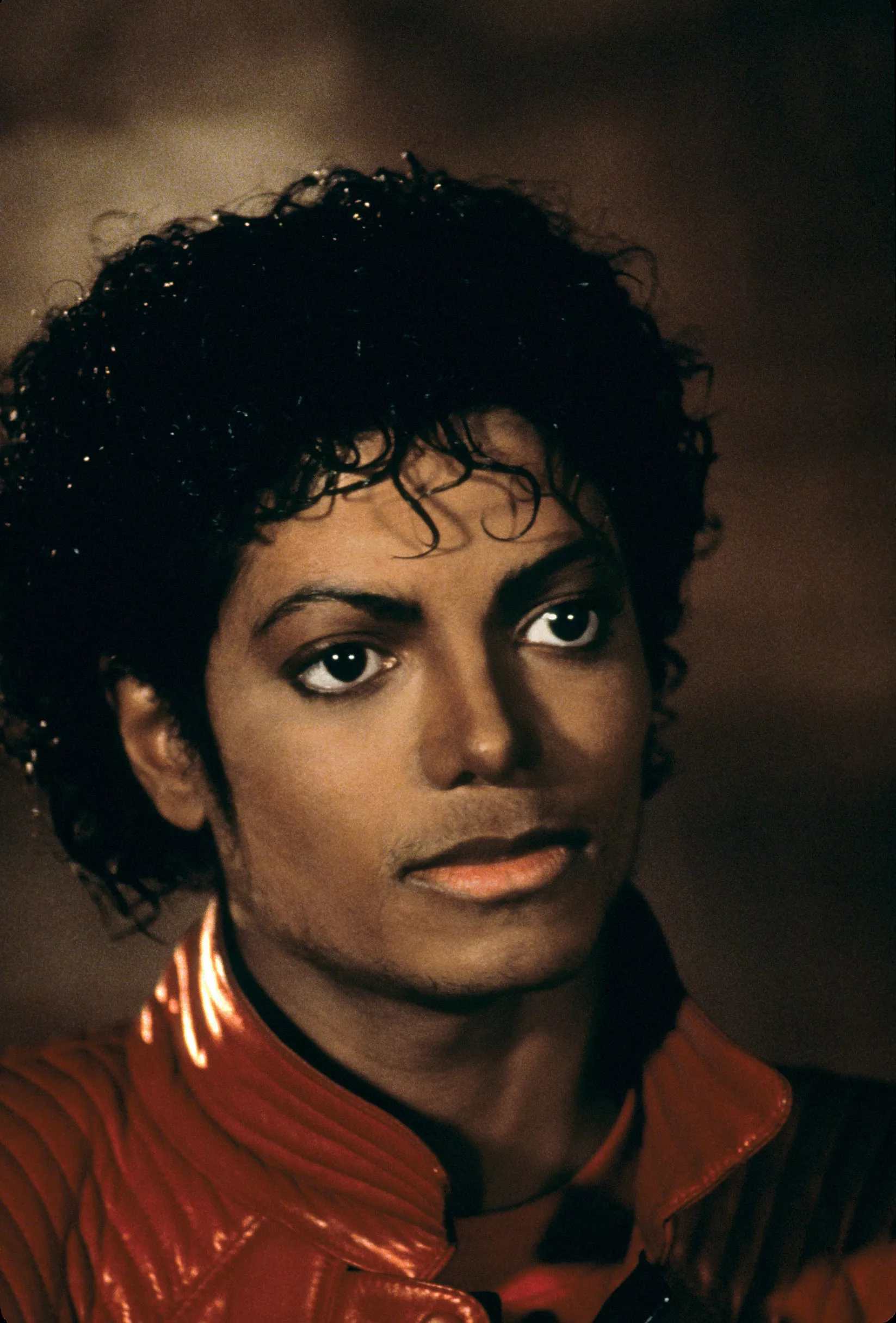 Nytt Michael Jackson-album i november 