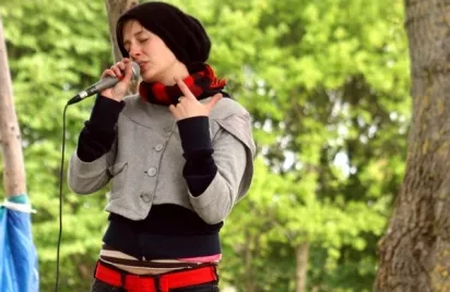Tone erstatter Else Marie Pade til Martin Hall-koncert