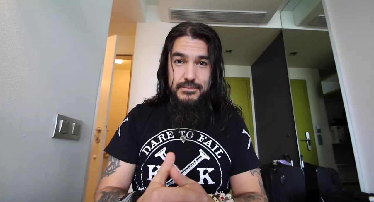 Rob Flynn sætter Phil Anselmo på plads efter nazi-hilsen