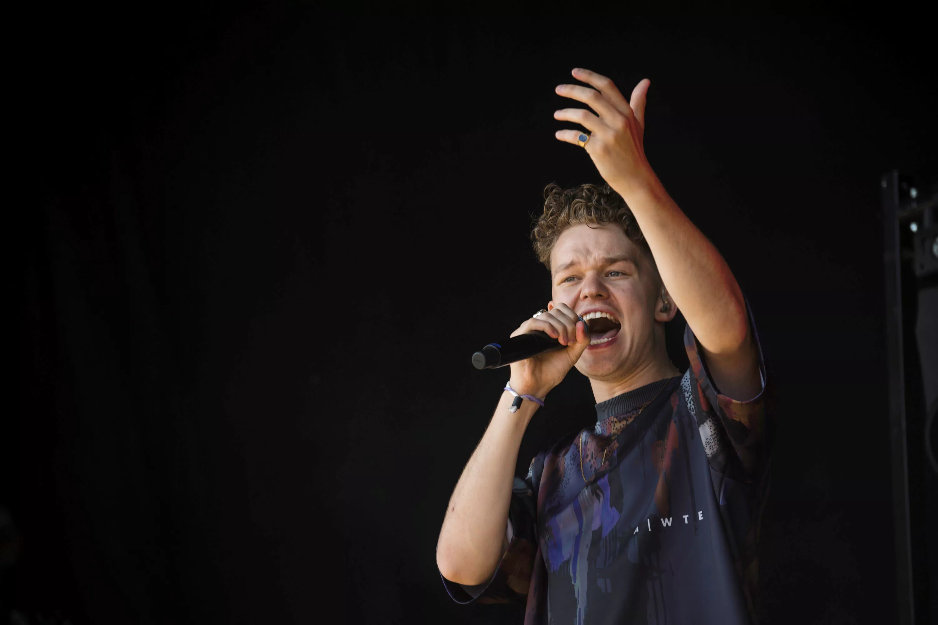 Fra Orange til Grøn med samme dedikation