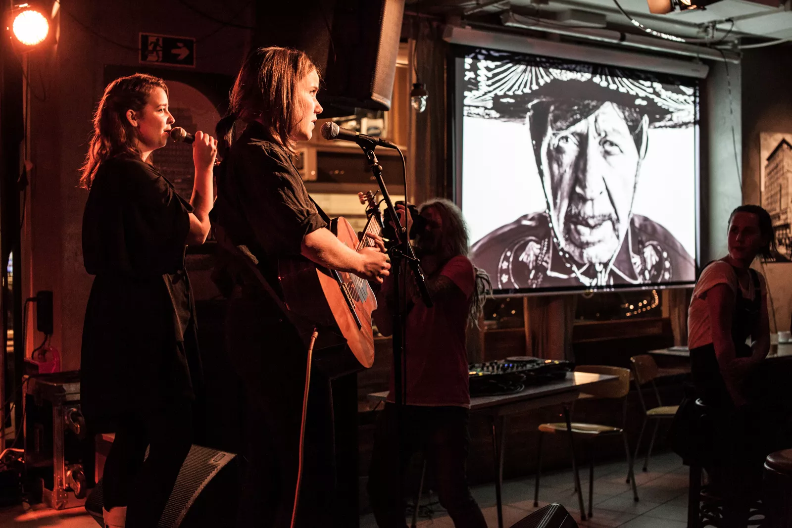 Videopremiere: Kaja Gunnufsen - Faen Ta (Live)