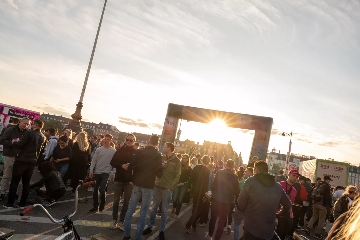 Stor fotoserie: Så er Distortion i gang!