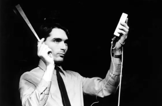 To navne varmer op for LCD Soundsystem