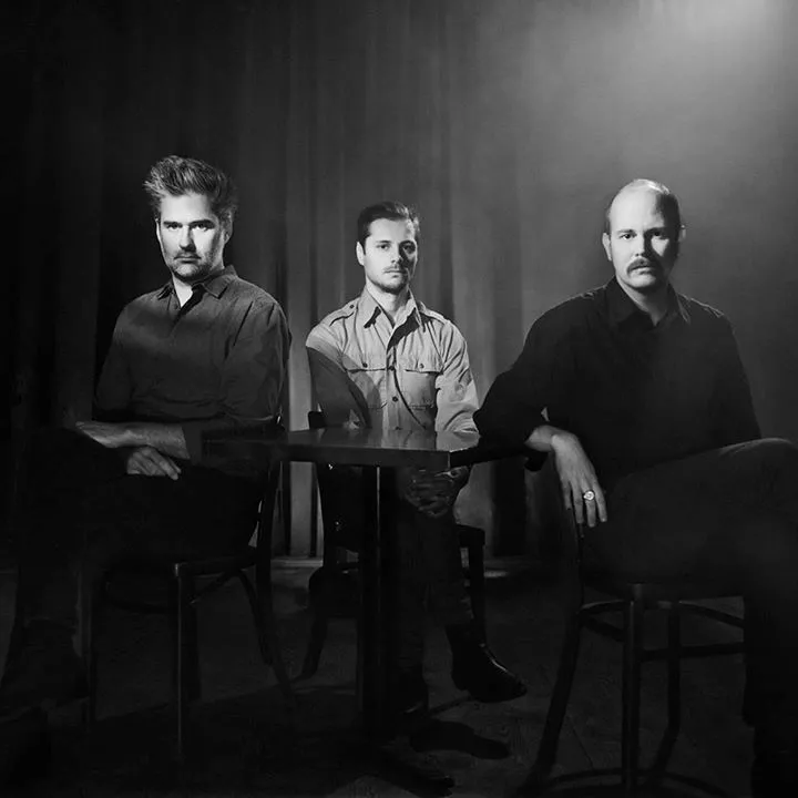 Forførelsens kunst igennem minimalistiske og støjende grooves