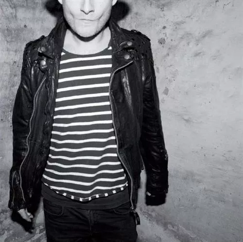 Cry Candy Cry - Mani Spinx