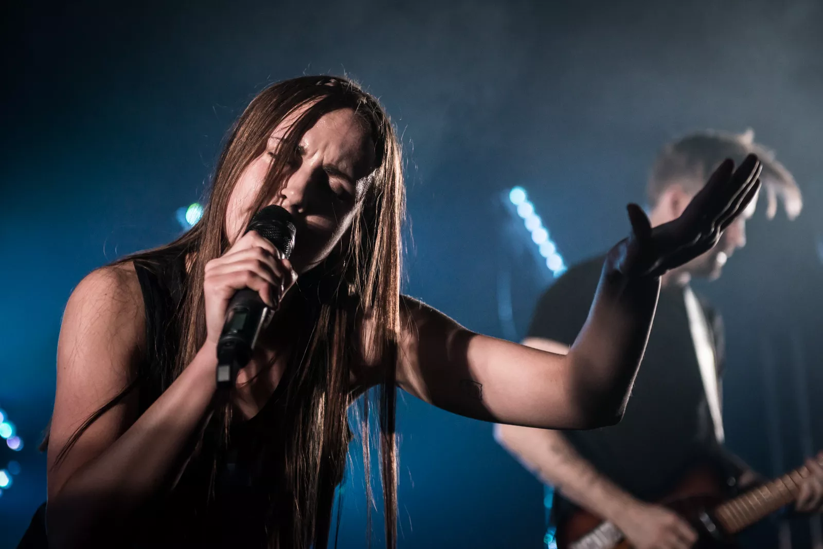 MØ og Sekuoia: Posten, Odense