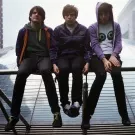 Klaxons går prog