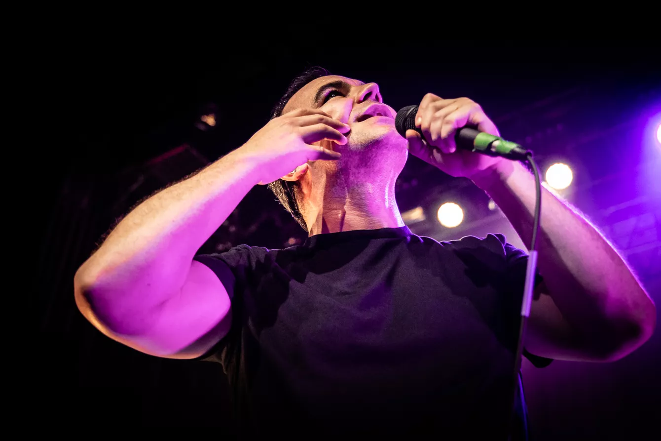 Bemærk: Koncertbillederne er taget fra koncerten i Store Vega d. 25/8-22. 