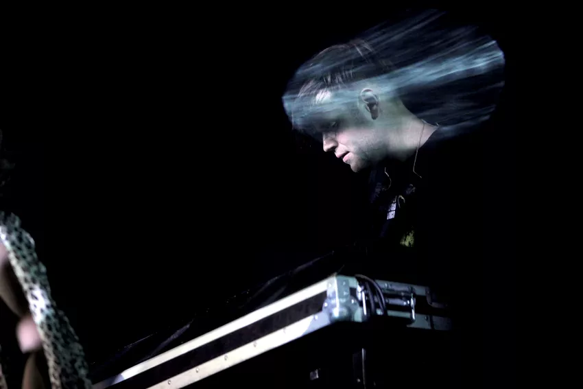 EN NAT FOR GAZA: Trentemøller, Iceage-sanger, Neu Sierra med flere er repræsenteret til støttekoncert for Læger uden Grænsers arbejde i Gaza 