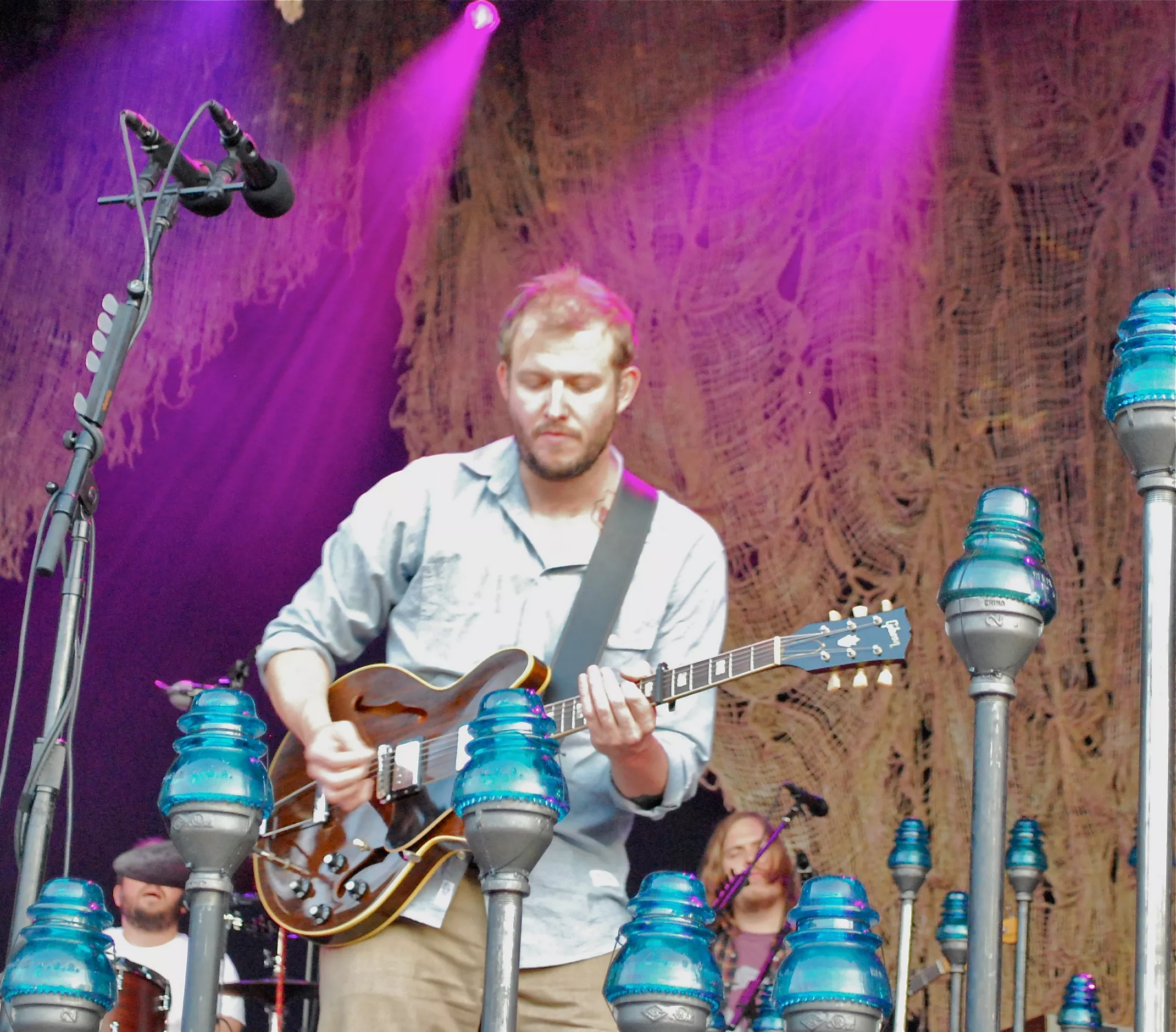 Bon Iver trappes ned