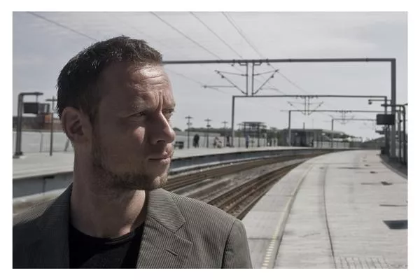 Fielfraz-bassist udgiver soloalbum