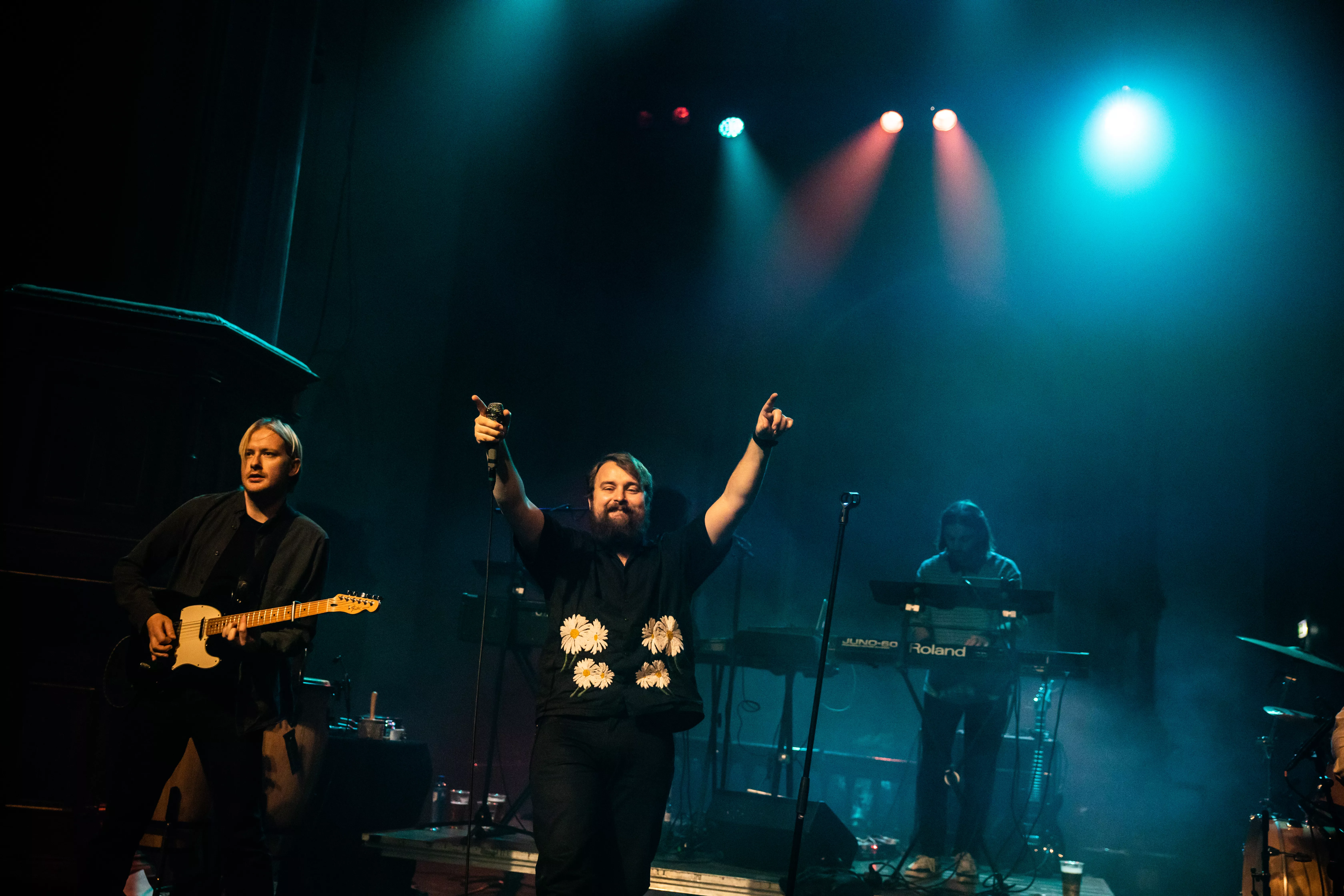 Gjenkjennelig og dansbart fra Svømmebasseng