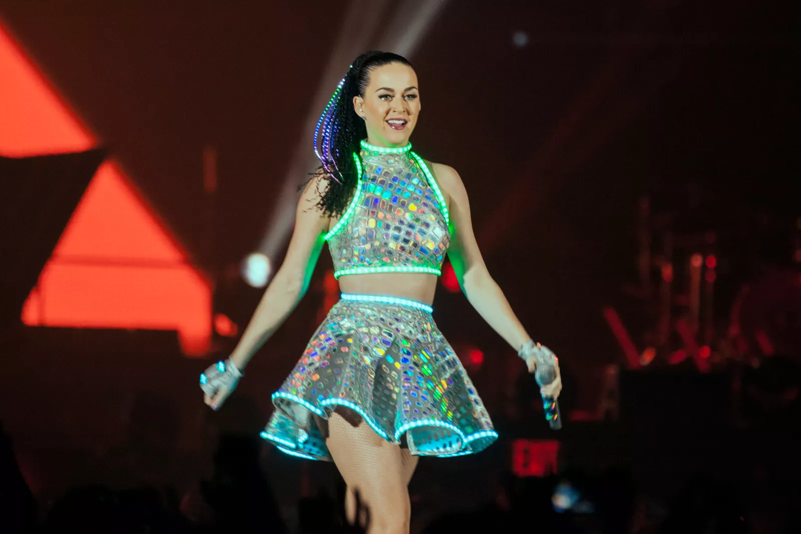 Katy Perry till Sverige