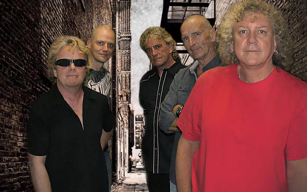 Saga lægger vejen forbi Danmark