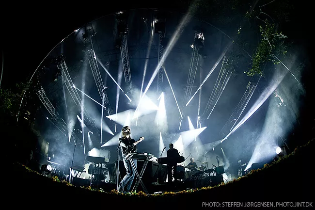 Miike Snow: Azalea, Way Out West