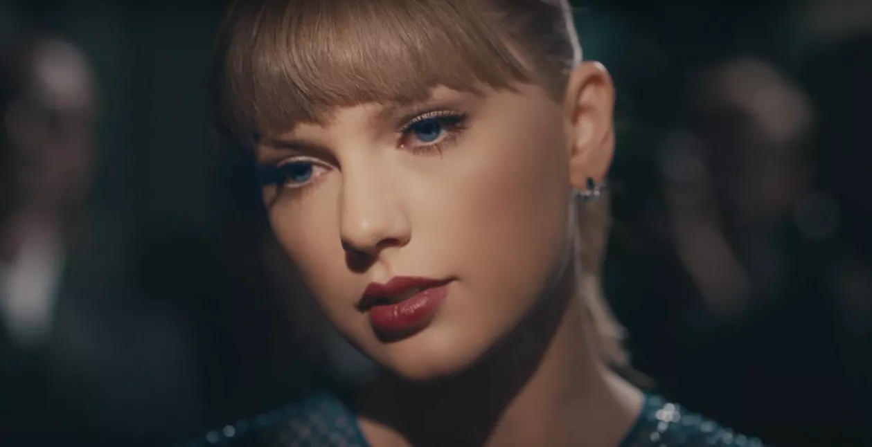 Taylor Swift publicerar mystisk nedräkning 