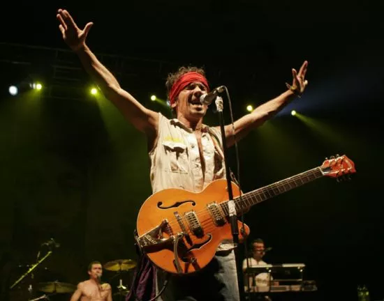 Manu Chao til Mela 