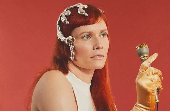 SANGENE BESTEMMER: Oh Land annoncerer album og stor turné