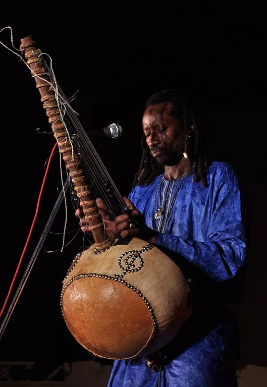 Knep svensk Grammis – nu har musikmästaren Solo Cissokho gått bort