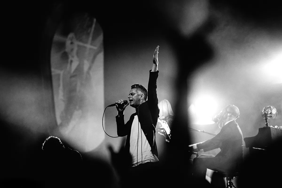 KAIZERS ORCHESTRA: Siste Dans - les anmeldelsen og se bildene