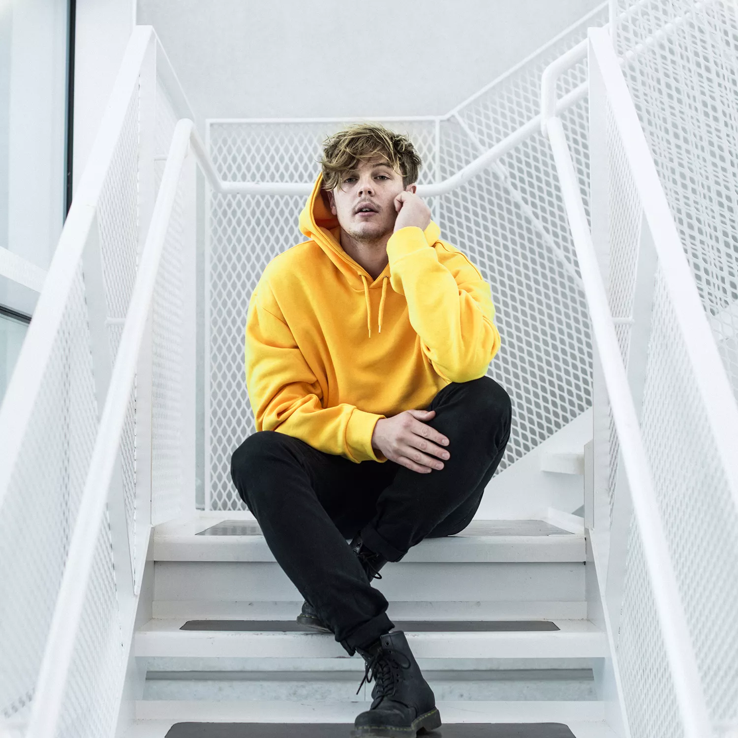 LÅTPREMIÄR: Johan Klingwall - Släpp Inte Taget Än